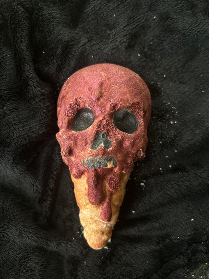 Skull Scoop